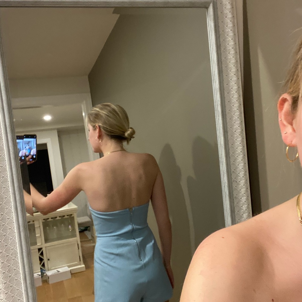 Size Small Superdown Avery Strapless Romper - image 3